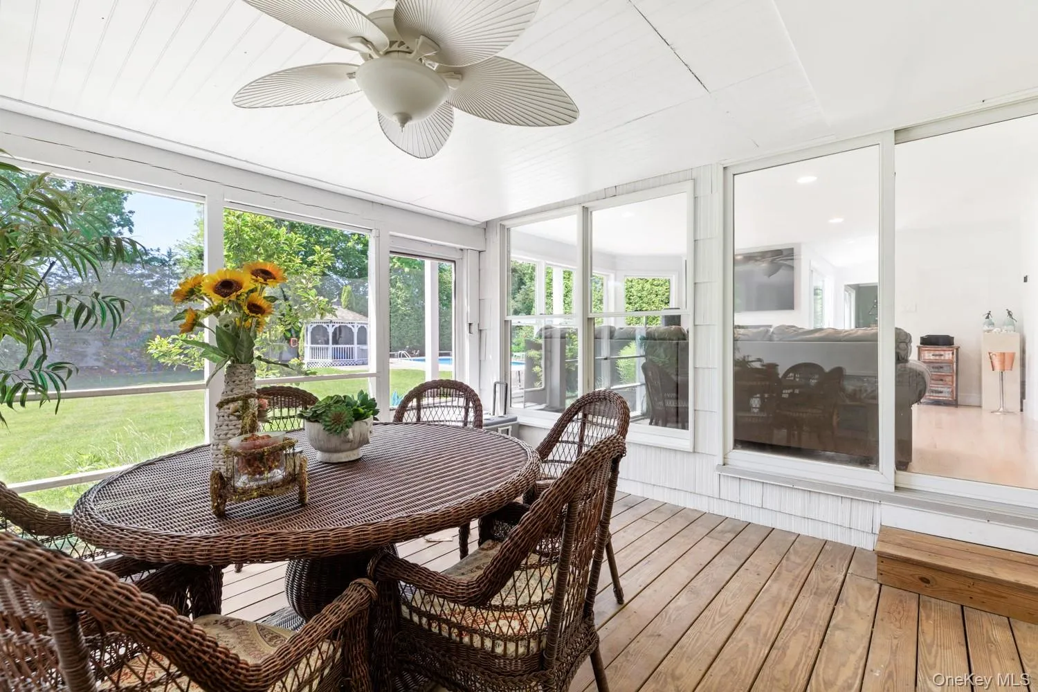 137 South Road, Southampton, NY, 5 Bedrooms Bedrooms, 10 Rooms Rooms,3 BathroomsBathrooms,Residential,For Rent,South,0,927095 137 South Road, Southampton, NY, 5 Bedrooms Bedrooms, 10 Rooms Rooms,3 BathroomsBathrooms,Residential,For Rent,South,0,927095
