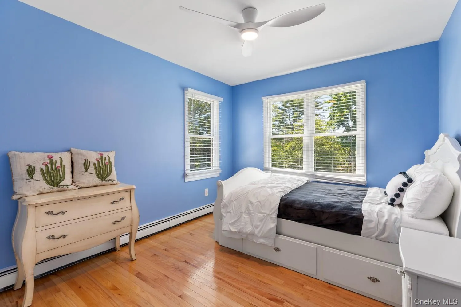 137 South Road, Southampton, NY, 5 Bedrooms Bedrooms, 10 Rooms Rooms,3 BathroomsBathrooms,Residential,For Rent,South,0,927095 137 South Road, Southampton, NY, 5 Bedrooms Bedrooms, 10 Rooms Rooms,3 BathroomsBathrooms,Residential,For Rent,South,0,927095