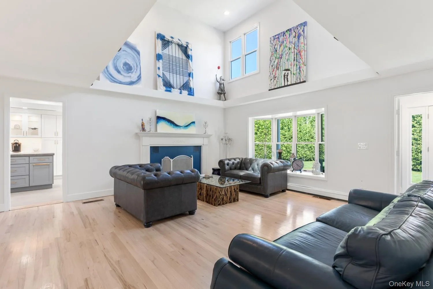 137 South Road, Southampton, NY, 5 Bedrooms Bedrooms, 10 Rooms Rooms,3 BathroomsBathrooms,Residential,For Rent,South,0,927095 137 South Road, Southampton, NY, 5 Bedrooms Bedrooms, 10 Rooms Rooms,3 BathroomsBathrooms,Residential,For Rent,South,0,927095