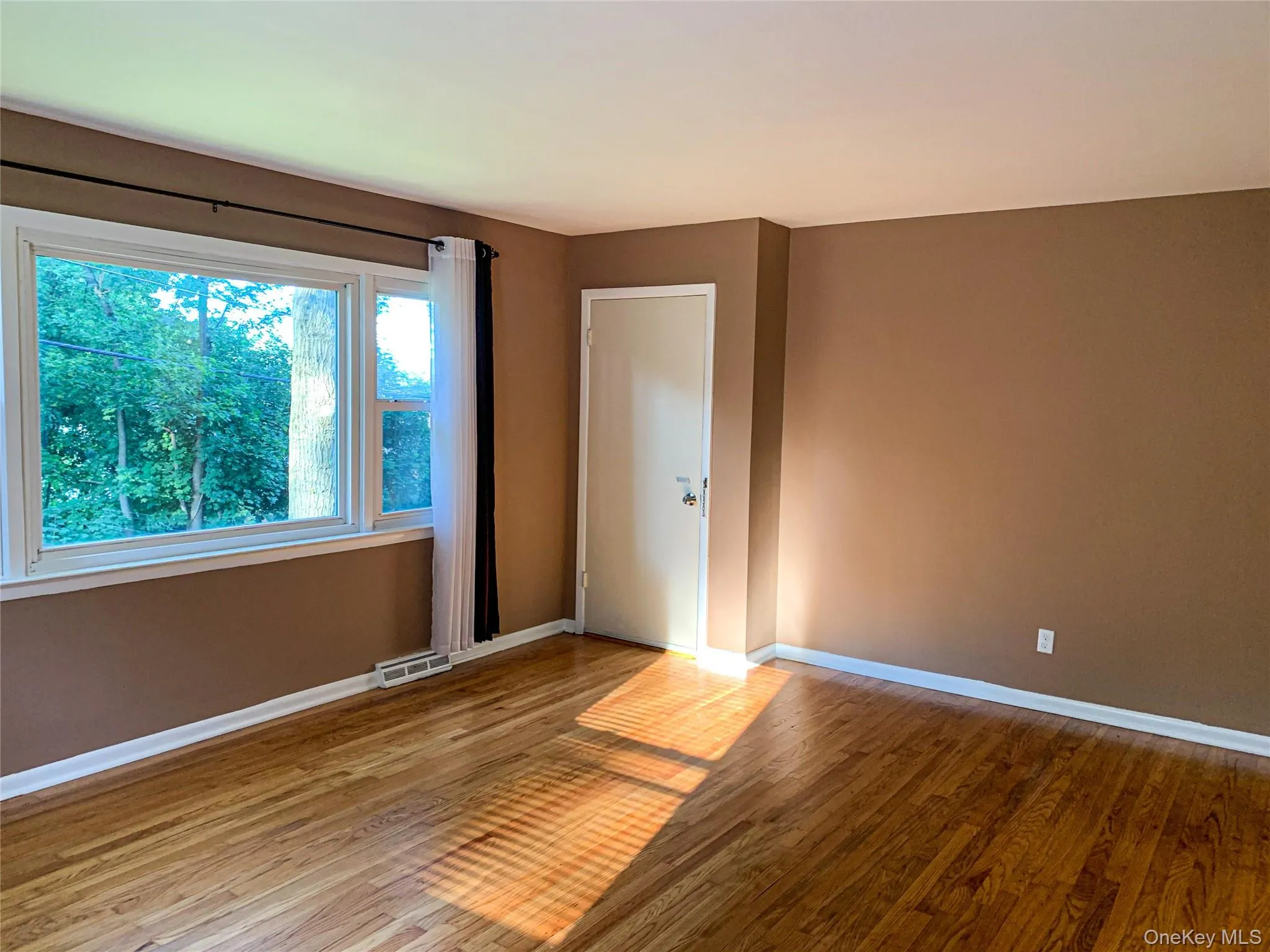 7 Senior Avenue, Carmel, NY, 2 Bedrooms Bedrooms, 4 Rooms Rooms,1 BathroomBathrooms,Residential Lease,Idx,Senior,0,927136 7 Senior Avenue, Carmel, NY, 2 Bedrooms Bedrooms, 4 Rooms Rooms,1 BathroomBathrooms,Residential Lease,Idx,Senior,0,927136
