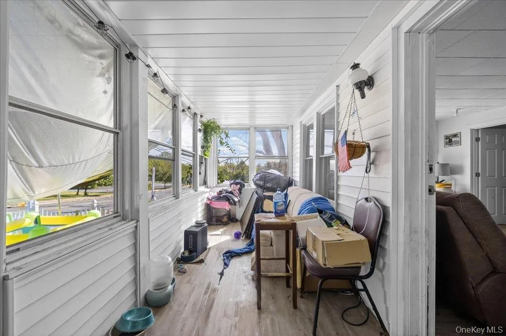 View of sunroom / solarium View of sunroom / solarium