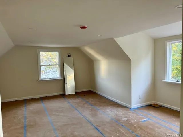 Bonus room with vaulted ceiling Bonus room with vaulted ceiling