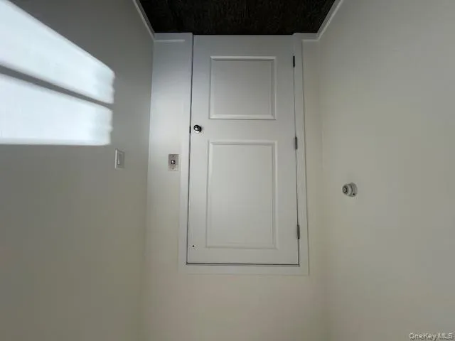 Elevaor Entrance Elevaor Entrance