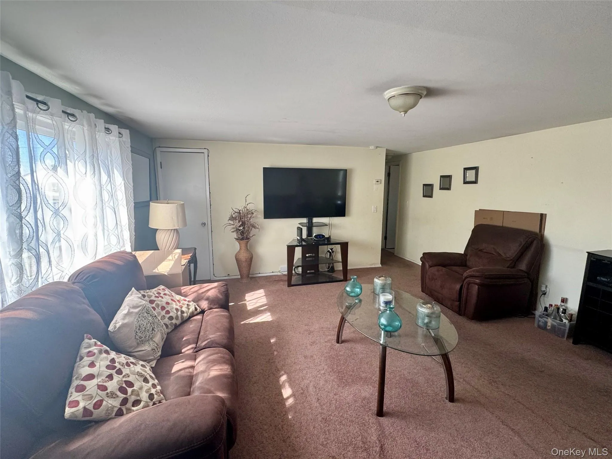 10 3rd Avenue, Hempstead, NY, 2 Bedrooms Bedrooms, 5 Rooms Rooms,1 BathroomBathrooms,Residential Lease,Idx,3rd,0,927304 10 3rd Avenue, Hempstead, NY, 2 Bedrooms Bedrooms, 5 Rooms Rooms,1 BathroomBathrooms,Residential Lease,Idx,3rd,0,927304