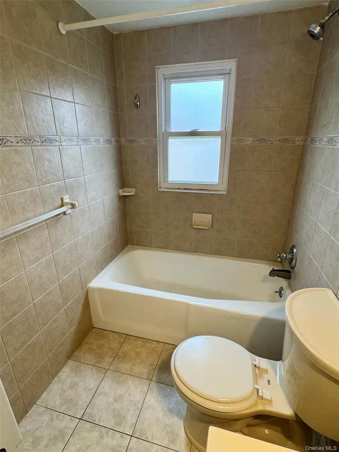 10 3rd Avenue, Hempstead, NY, 2 Bedrooms Bedrooms, 5 Rooms Rooms,1 BathroomBathrooms,Residential Lease,Idx,3rd,0,927304 10 3rd Avenue, Hempstead, NY, 2 Bedrooms Bedrooms, 5 Rooms Rooms,1 BathroomBathrooms,Residential Lease,Idx,3rd,0,927304