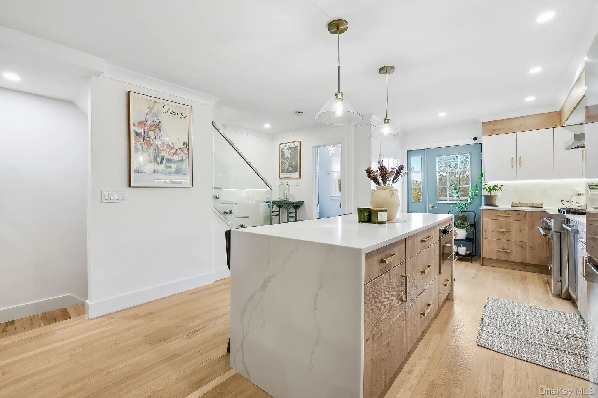 Modern Kitchen Modern Kitchen