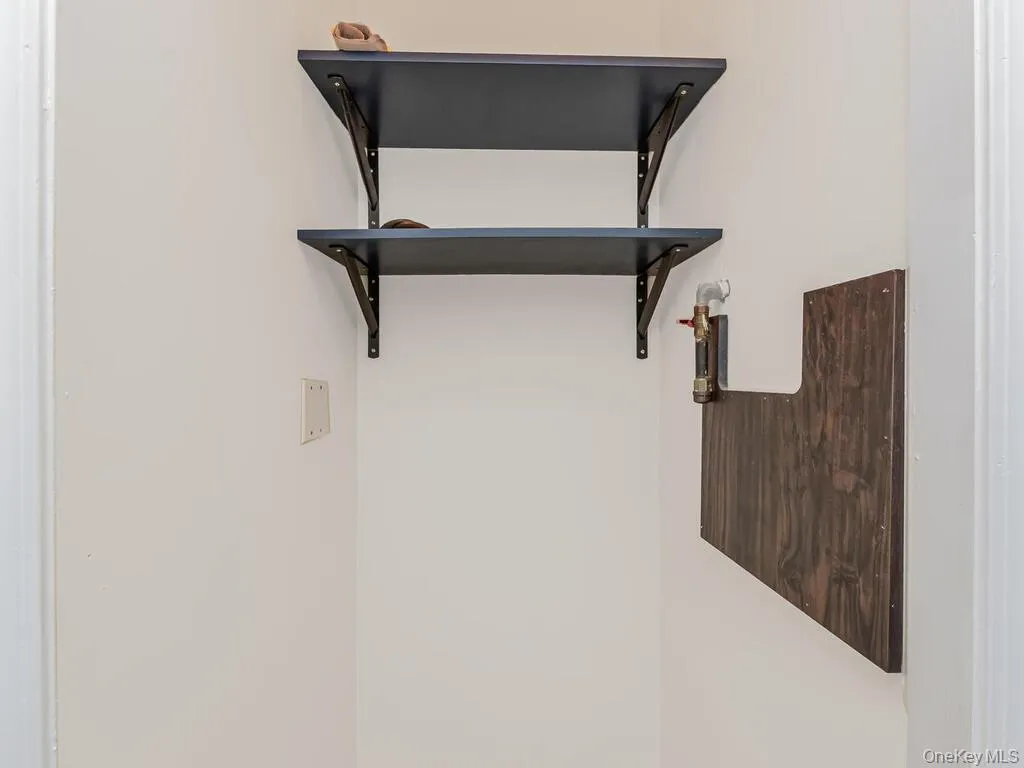 Laundry closet with washer/dryer hookup Laundry closet with washer/dryer hookup