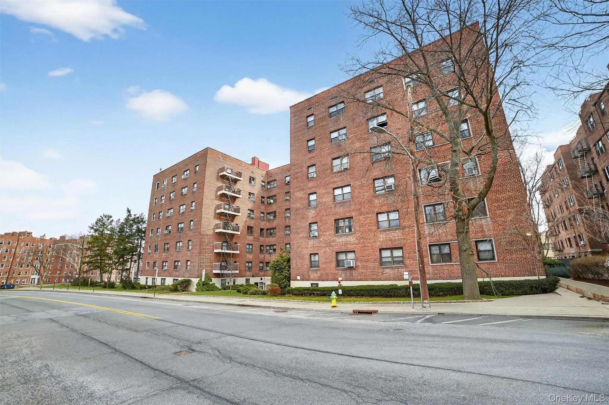 19 Old Mamaroneck Road, White Plains, NY, 2 Bedrooms Bedrooms, 5 Rooms Rooms,1 BathroomBathrooms,Residential,For Rent,Old Mamaroneck,0,927530 19 Old Mamaroneck Road, White Plains, NY, 2 Bedrooms Bedrooms, 5 Rooms Rooms,1 BathroomBathrooms,Residential,For Rent,Old Mamaroneck,0,927530