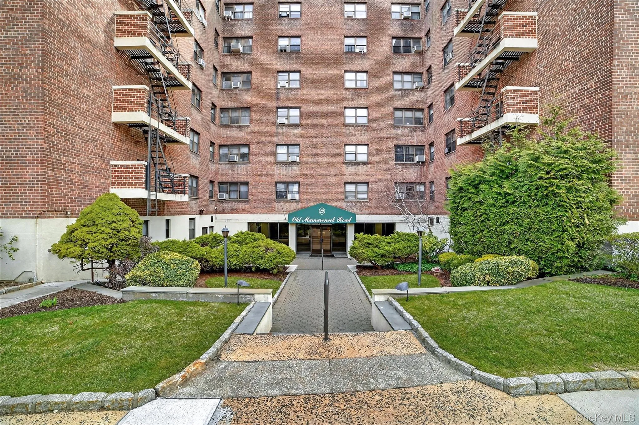19 Old Mamaroneck Road, White Plains, NY, 2 Bedrooms Bedrooms, 5 Rooms Rooms,1 BathroomBathrooms,Residential,For Rent,Old Mamaroneck,0,927530 19 Old Mamaroneck Road, White Plains, NY, 2 Bedrooms Bedrooms, 5 Rooms Rooms,1 BathroomBathrooms,Residential,For Rent,Old Mamaroneck,0,927530