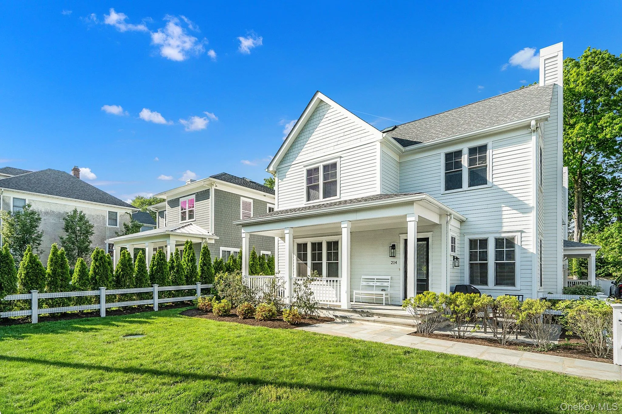 Front View and Front Yard Front View and Front Yard