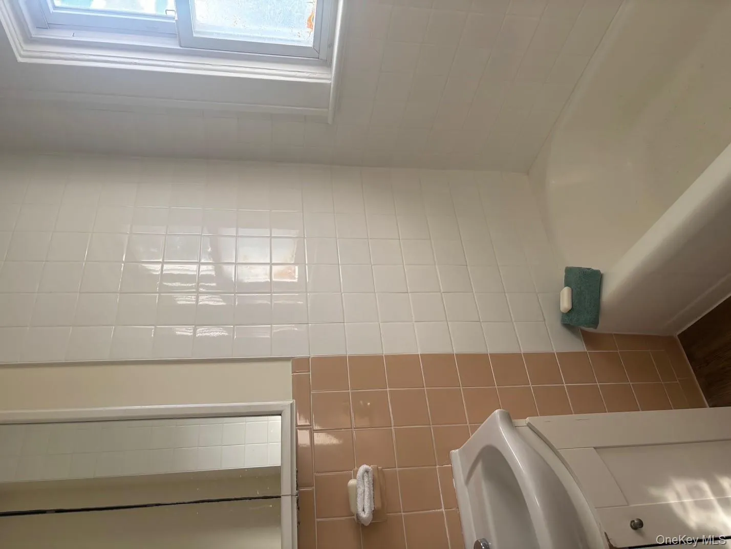 15 Miller Street, Glen Cove, NY, 1 Bedroom Bedrooms, 3 Rooms Rooms,1 BathroomBathrooms,Residential Lease,Idx,Miller,0,927828 15 Miller Street, Glen Cove, NY, 1 Bedroom Bedrooms, 3 Rooms Rooms,1 BathroomBathrooms,Residential Lease,Idx,Miller,0,927828