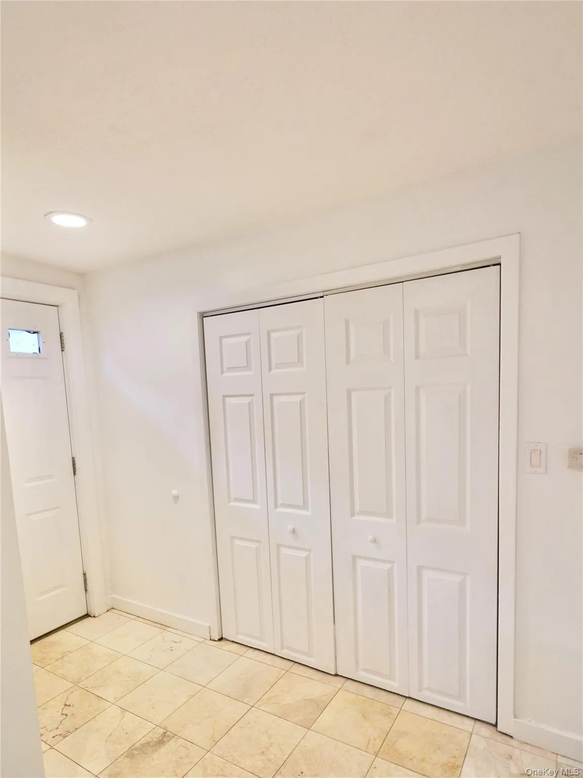 2 Dunes Lane, North Hempstead, NY, 1 Bedroom Bedrooms, 3 Rooms Rooms,1 BathroomBathrooms,Residential Lease,Idx,Dunes,0,927902 2 Dunes Lane, North Hempstead, NY, 1 Bedroom Bedrooms, 3 Rooms Rooms,1 BathroomBathrooms,Residential Lease,Idx,Dunes,0,927902