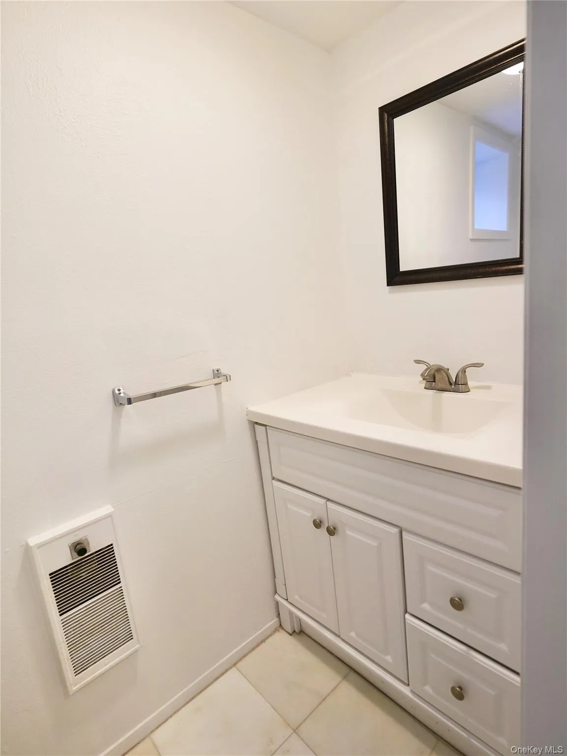 Powder Room Powder Room