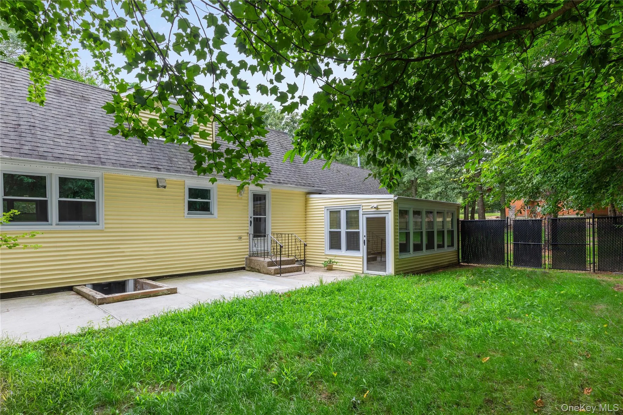 110 Bartlett Road, Brookhaven, NY, 3 Bedrooms Bedrooms, 7 Rooms Rooms,2 BathroomsBathrooms,Residential Lease,Idx,Bartlett,0,928038 110 Bartlett Road, Brookhaven, NY, 3 Bedrooms Bedrooms, 7 Rooms Rooms,2 BathroomsBathrooms,Residential Lease,Idx,Bartlett,0,928038