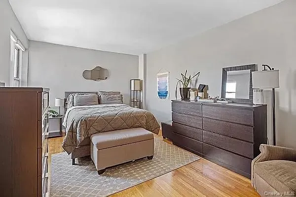 Bedroom with light wood-style floors Bedroom with light wood-style floors