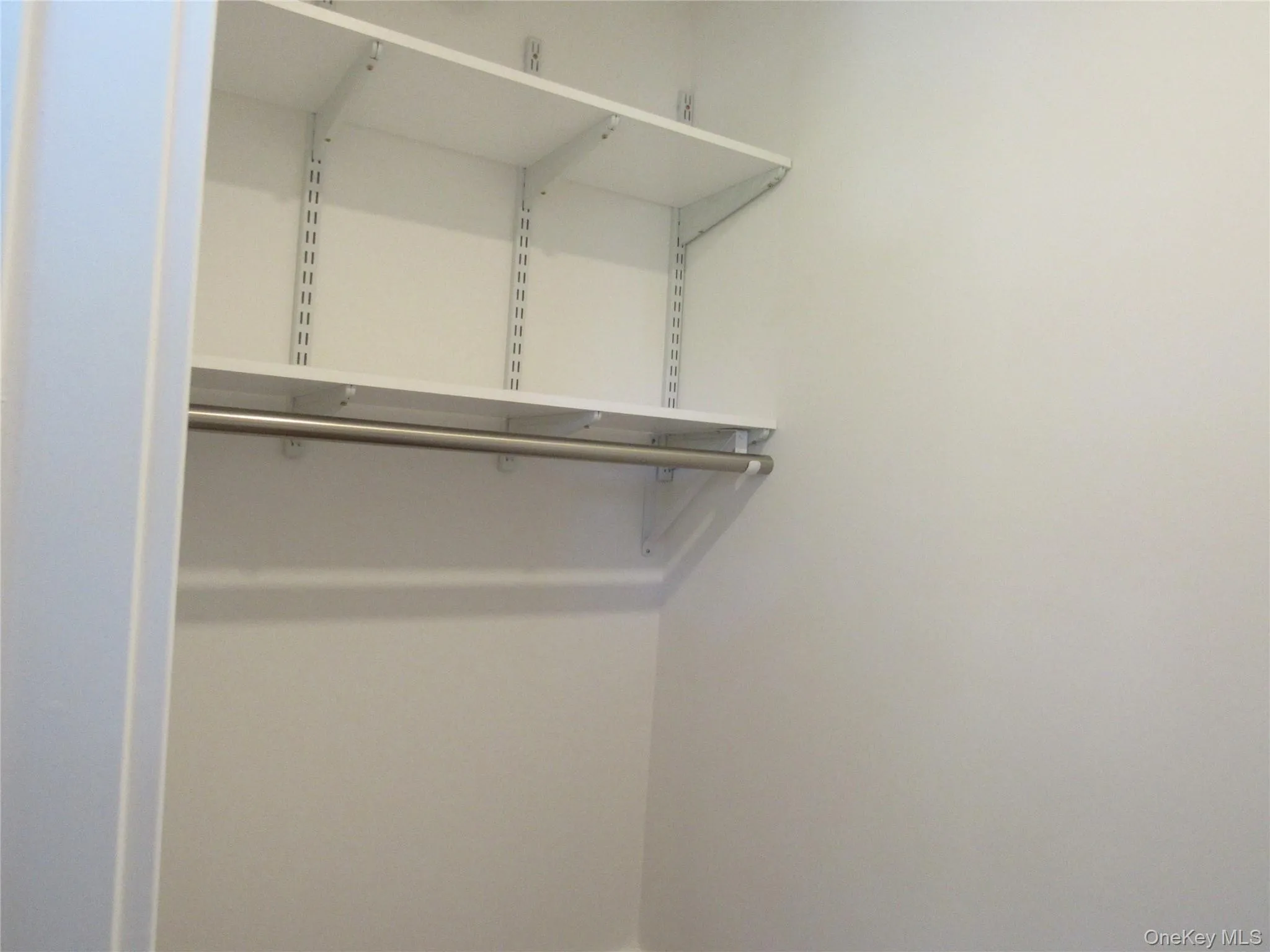 131 Roanoke Avenue, Riverhead, NY, 2 Bedrooms Bedrooms, 4 Rooms Rooms,1 BathroomBathrooms,Residential Lease,Idx,Roanoke,0,928232 131 Roanoke Avenue, Riverhead, NY, 2 Bedrooms Bedrooms, 4 Rooms Rooms,1 BathroomBathrooms,Residential Lease,Idx,Roanoke,0,928232