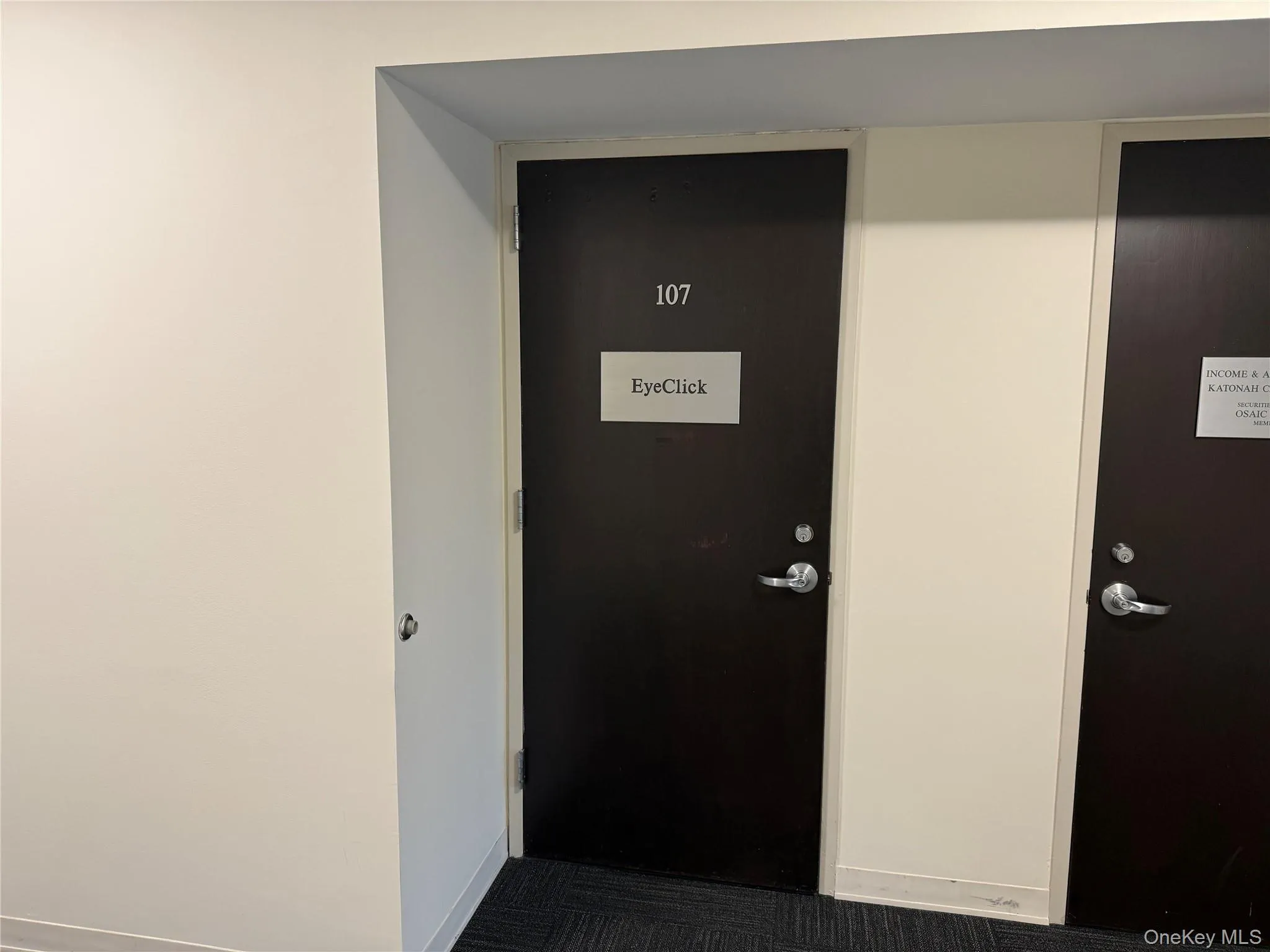 Doorway to property Doorway to property