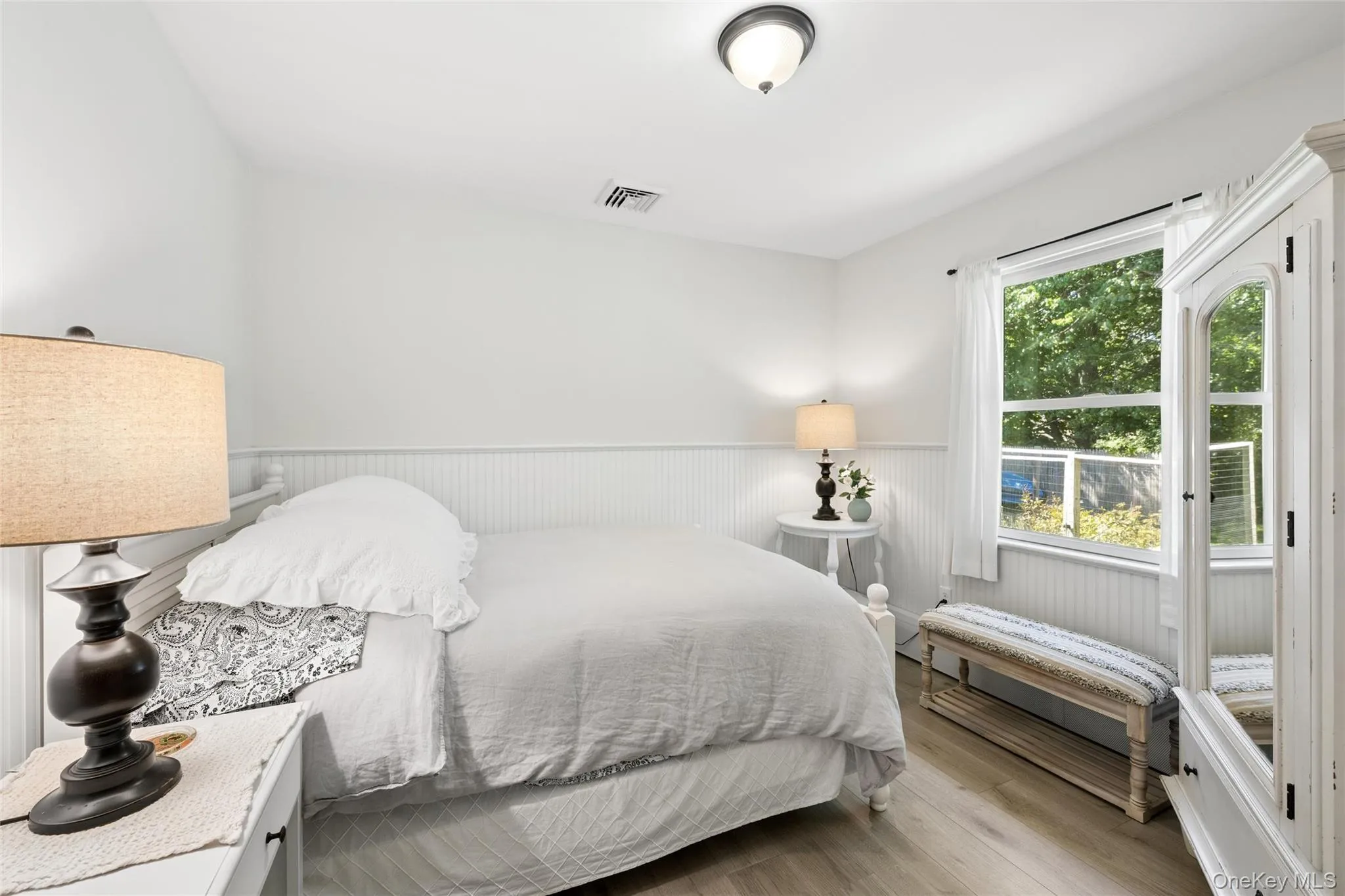 70 Delrey Road, East Hampton, NY, 4 Bedroom Bedrooms, 7 Room Rooms,3 BathroomBathrooms,Residential Lease,For Rent,Delrey,0,928436 70 Delrey Road, East Hampton, NY, 4 Bedroom Bedrooms, 7 Room Rooms,3 BathroomBathrooms,Residential Lease,For Rent,Delrey,0,928436