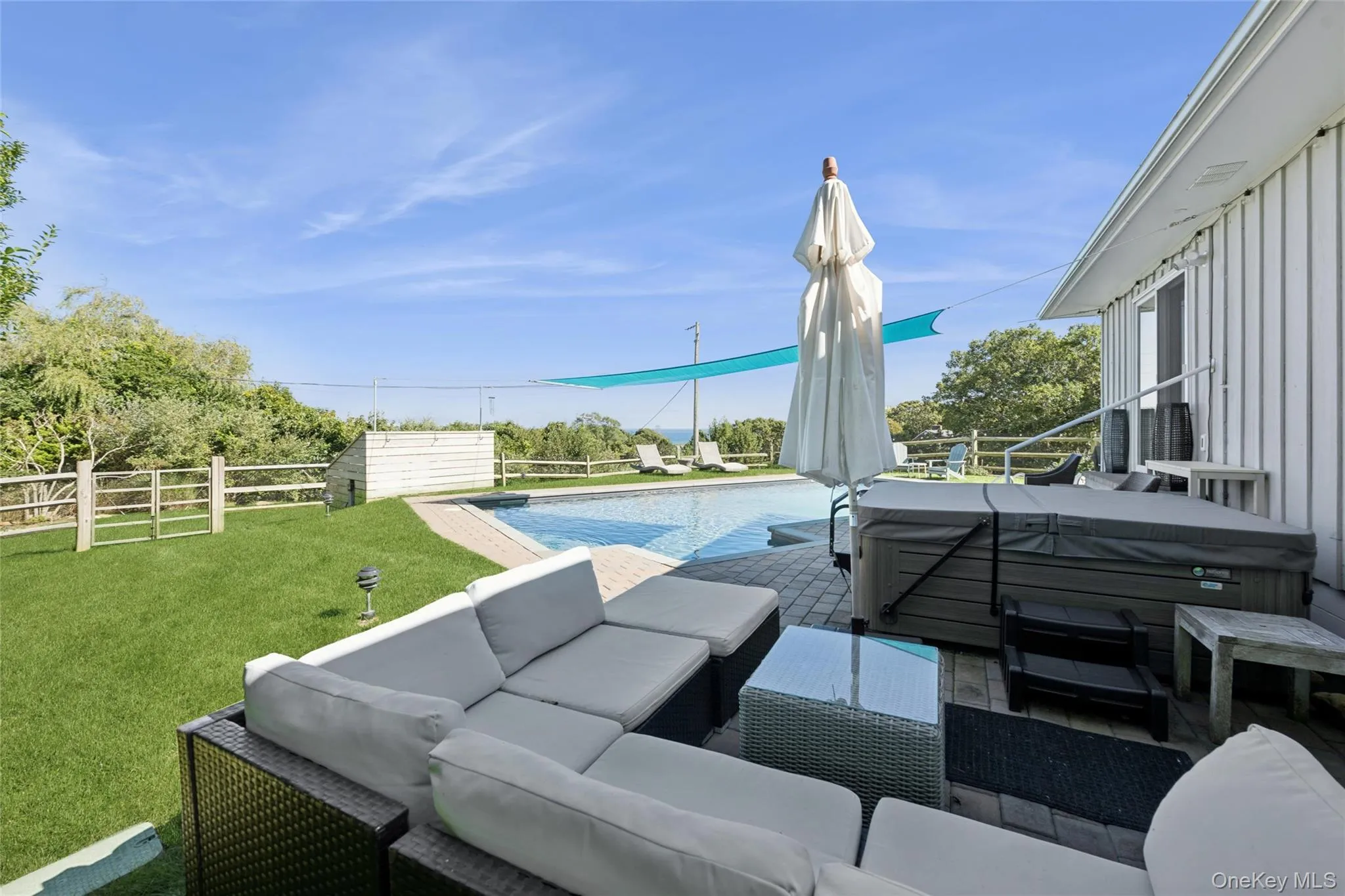 70 Delrey Road, East Hampton, NY, 4 Bedroom Bedrooms, 7 Room Rooms,3 BathroomBathrooms,Residential Lease,For Rent,Delrey,0,928436 70 Delrey Road, East Hampton, NY, 4 Bedroom Bedrooms, 7 Room Rooms,3 BathroomBathrooms,Residential Lease,For Rent,Delrey,0,928436