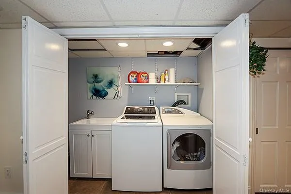12 Barnum Avenue, Oyster Bay, NY, 3 Bedrooms Bedrooms, 8 Rooms Rooms,2 BathroomsBathrooms,Residential Lease,Idx,Barnum,0,928449 12 Barnum Avenue, Oyster Bay, NY, 3 Bedrooms Bedrooms, 8 Rooms Rooms,2 BathroomsBathrooms,Residential Lease,Idx,Barnum,0,928449