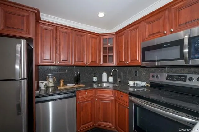 124 Easy Street, Islip, NY, 1 Bedroom Bedrooms, 4 Rooms Rooms,2 BathroomsBathrooms,Residential Lease,Idx,Easy,0,928618 124 Easy Street, Islip, NY, 1 Bedroom Bedrooms, 4 Rooms Rooms,2 BathroomsBathrooms,Residential Lease,Idx,Easy,0,928618