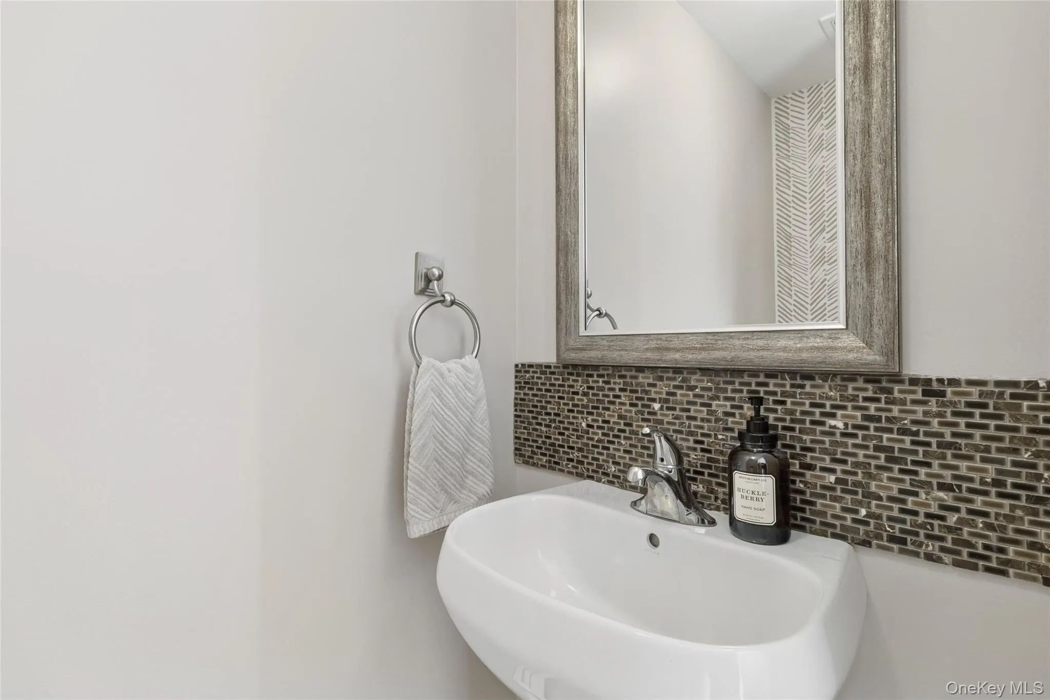 16 Mastro Court, Riverhead, NY, 3 Bedrooms Bedrooms, 7 Rooms Rooms,2 BathroomsBathrooms,Residential Lease,Idx,Mastro,0,928698 16 Mastro Court, Riverhead, NY, 3 Bedrooms Bedrooms, 7 Rooms Rooms,2 BathroomsBathrooms,Residential Lease,Idx,Mastro,0,928698