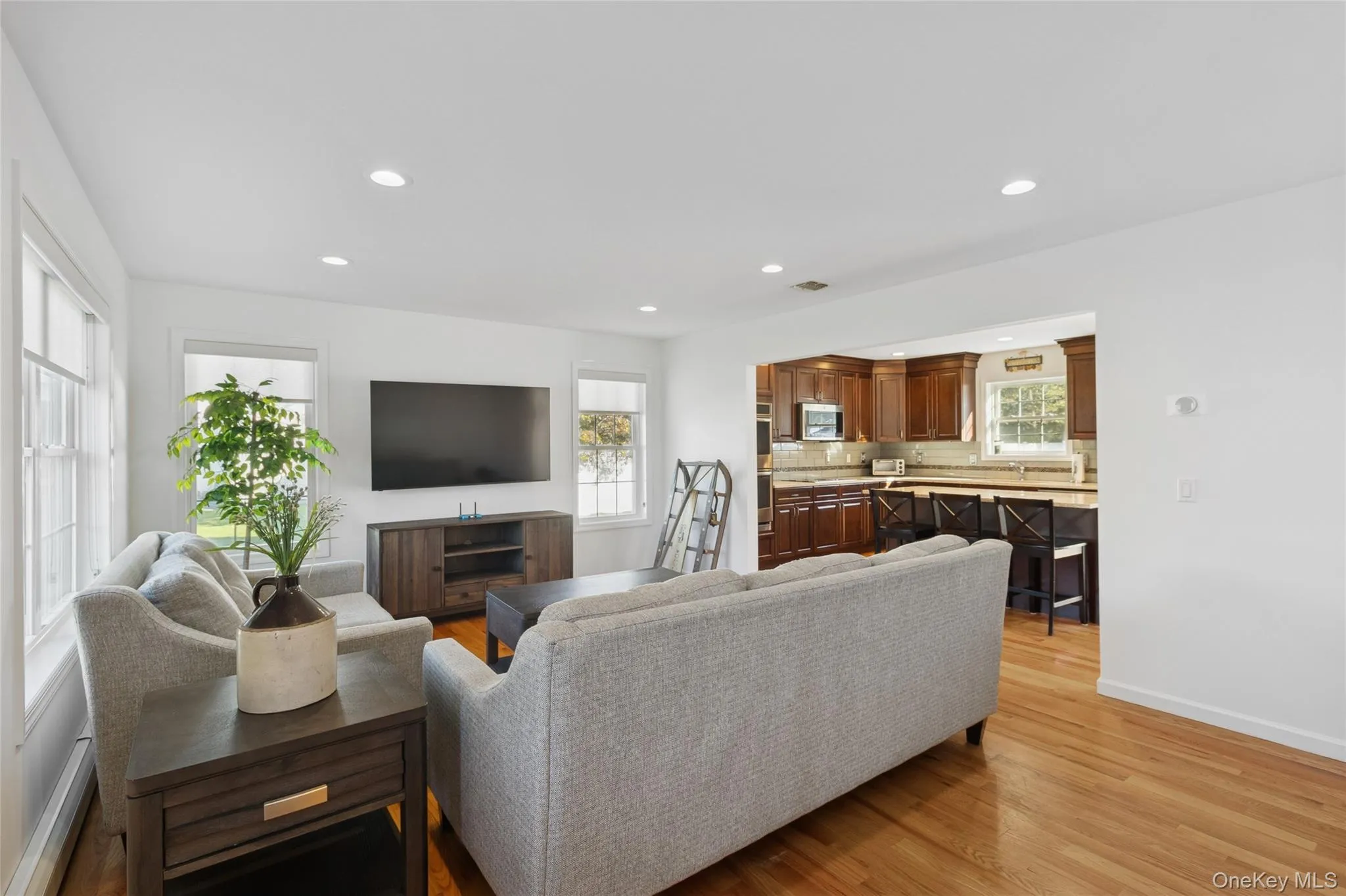 16 Mastro Court, Riverhead, NY, 3 Bedrooms Bedrooms, 7 Rooms Rooms,2 BathroomsBathrooms,Residential Lease,Idx,Mastro,0,928698 16 Mastro Court, Riverhead, NY, 3 Bedrooms Bedrooms, 7 Rooms Rooms,2 BathroomsBathrooms,Residential Lease,Idx,Mastro,0,928698