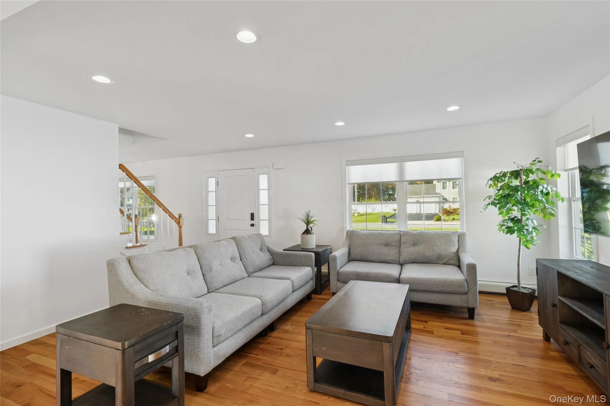 16 Mastro Court, Riverhead, NY, 3 Bedrooms Bedrooms, 7 Rooms Rooms,2 BathroomsBathrooms,Residential Lease,Idx,Mastro,0,928698 16 Mastro Court, Riverhead, NY, 3 Bedrooms Bedrooms, 7 Rooms Rooms,2 BathroomsBathrooms,Residential Lease,Idx,Mastro,0,928698