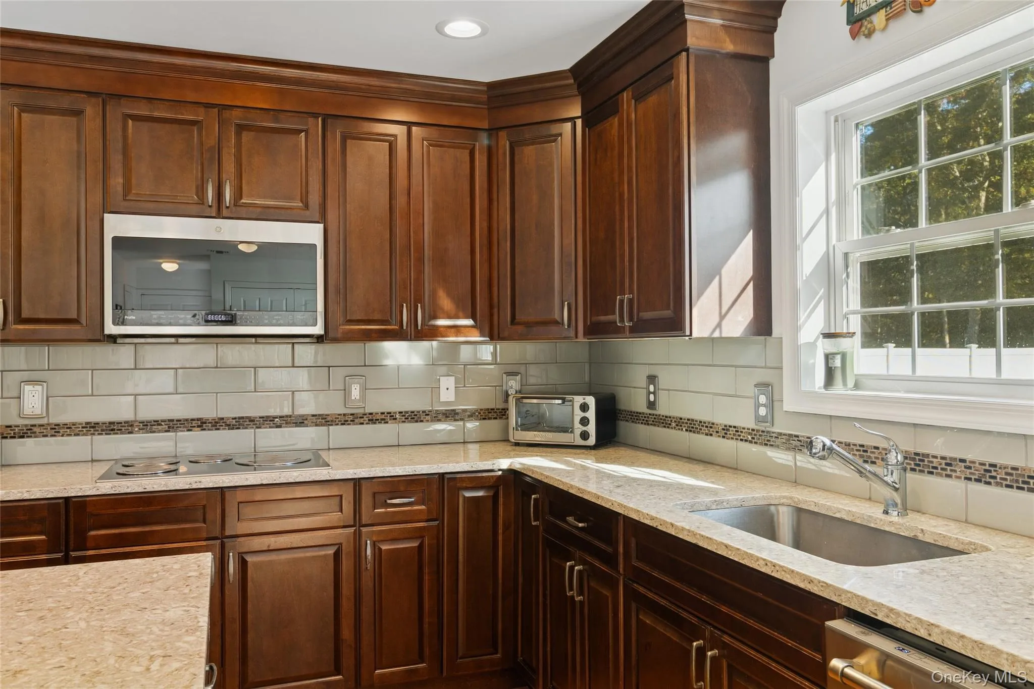 16 Mastro Court, Riverhead, NY, 3 Bedrooms Bedrooms, 7 Rooms Rooms,2 BathroomsBathrooms,Residential Lease,Idx,Mastro,0,928698 16 Mastro Court, Riverhead, NY, 3 Bedrooms Bedrooms, 7 Rooms Rooms,2 BathroomsBathrooms,Residential Lease,Idx,Mastro,0,928698