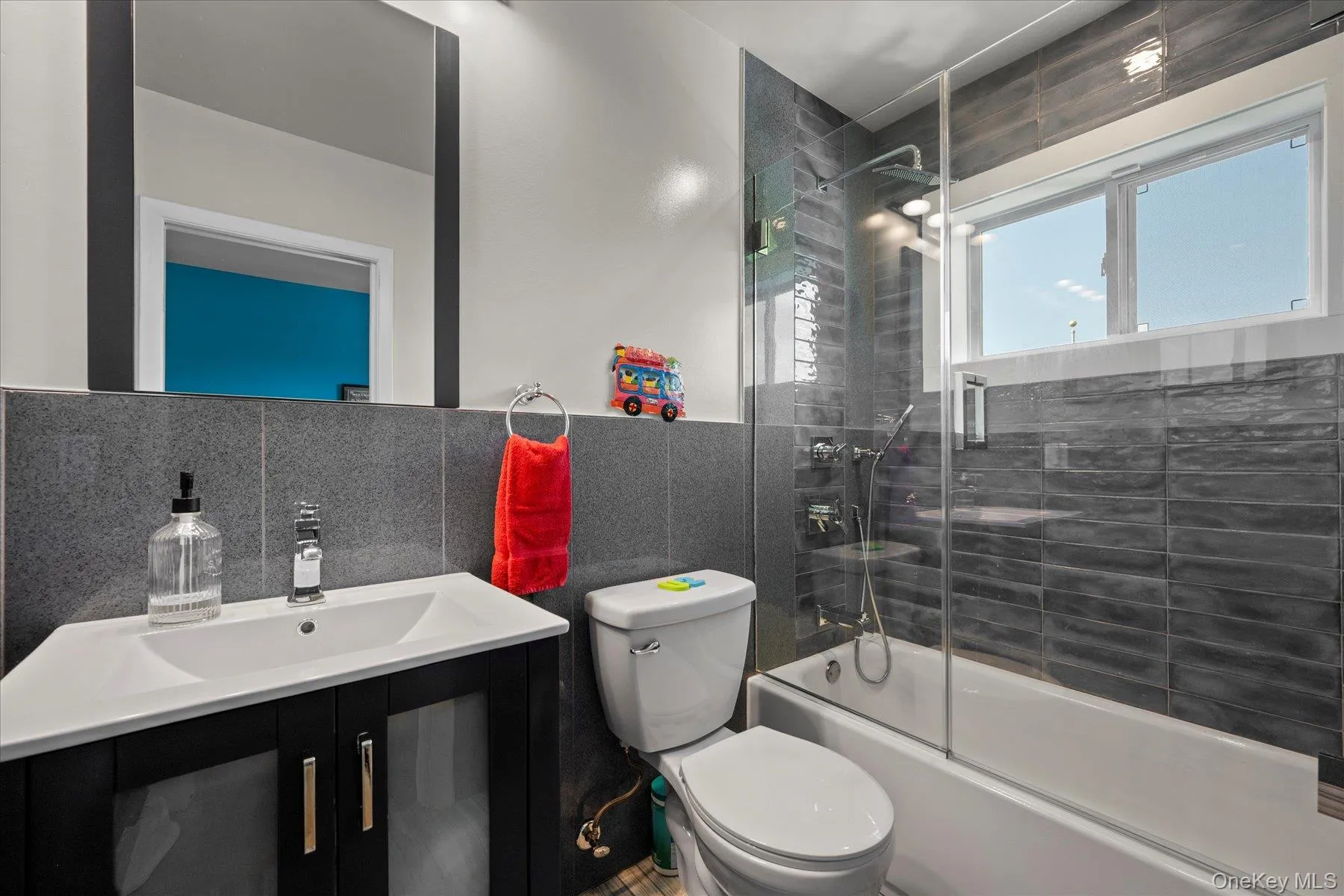 Ensuite bathroom #4 Ensuite bathroom #4