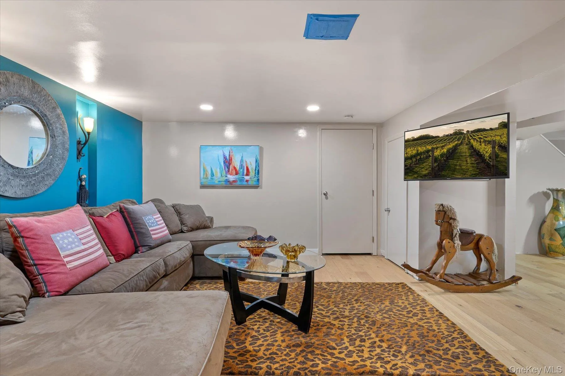 lower level lower level