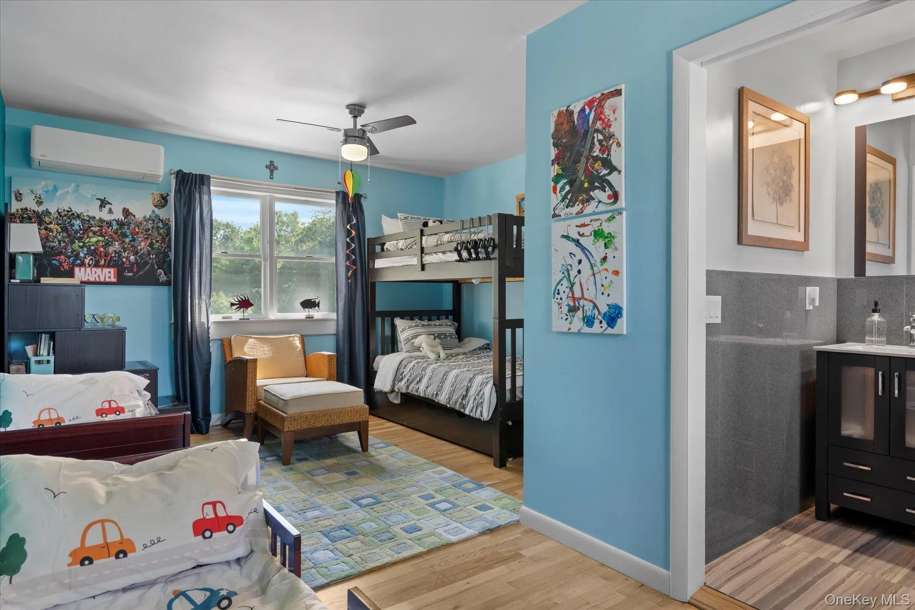 Bedroom #4 with bunk beds Bedroom #4 with bunk beds