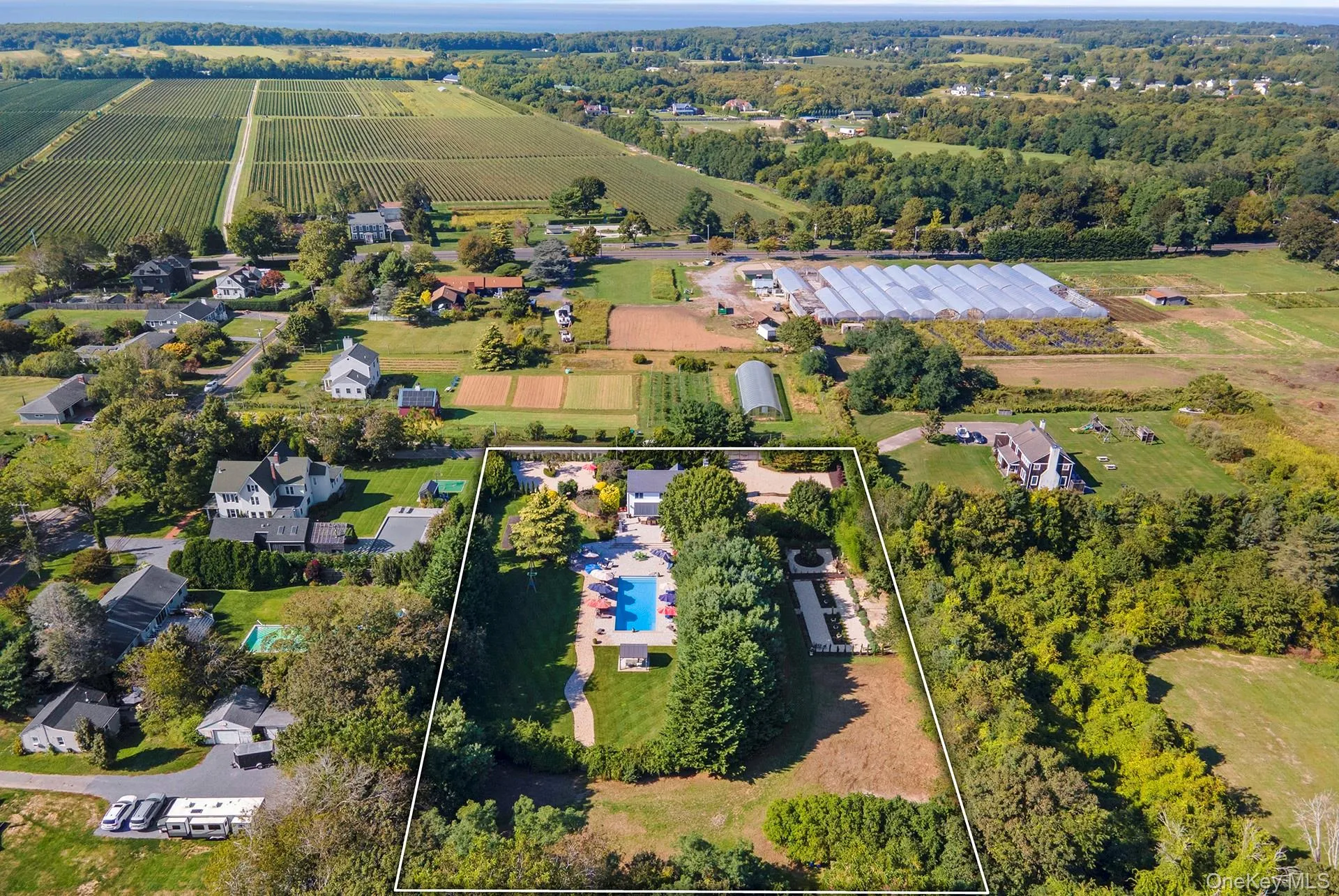 Rural setting between sound and bay Rural setting between sound and bay