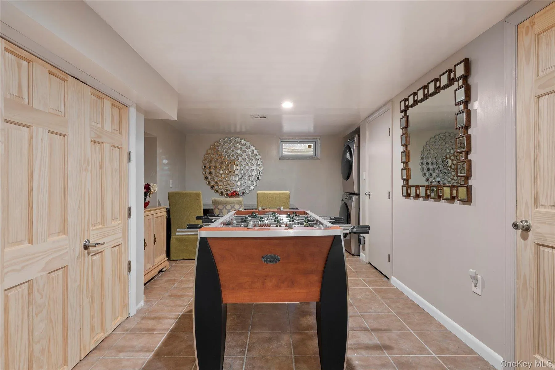 lower level lower level