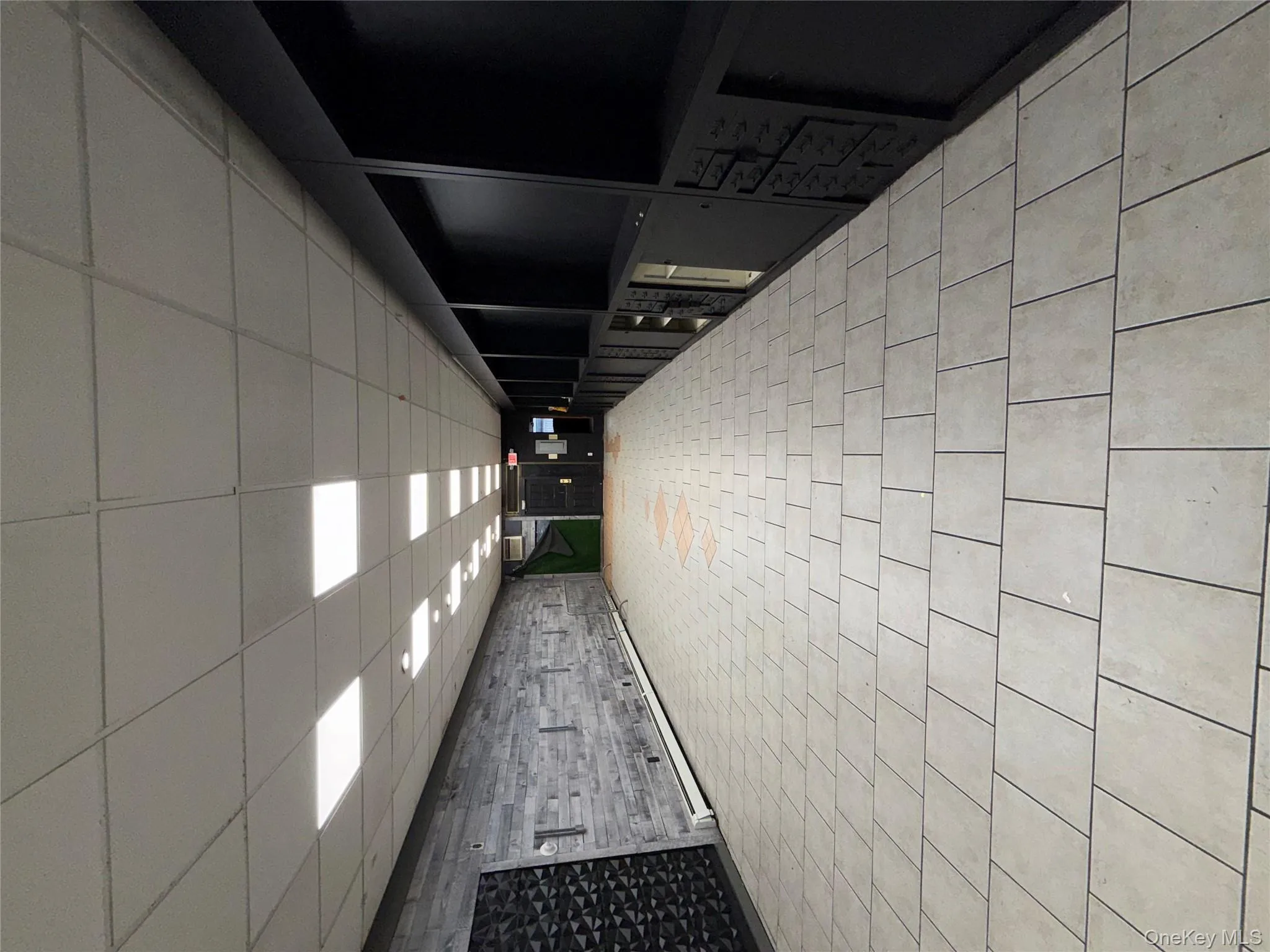 380 Main Street, Poughkeepsie (town), NY, ,Commercial Lease,Idx,Main,0,928773 380 Main Street, Poughkeepsie (town), NY, ,Commercial Lease,Idx,Main,0,928773