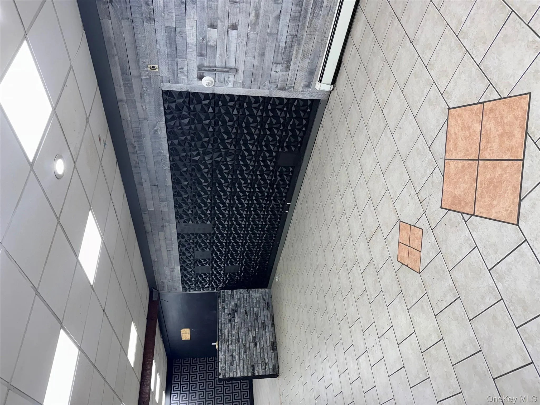 380 Main Street, Poughkeepsie (town), NY, ,Commercial Lease,Idx,Main,0,928773 380 Main Street, Poughkeepsie (town), NY, ,Commercial Lease,Idx,Main,0,928773