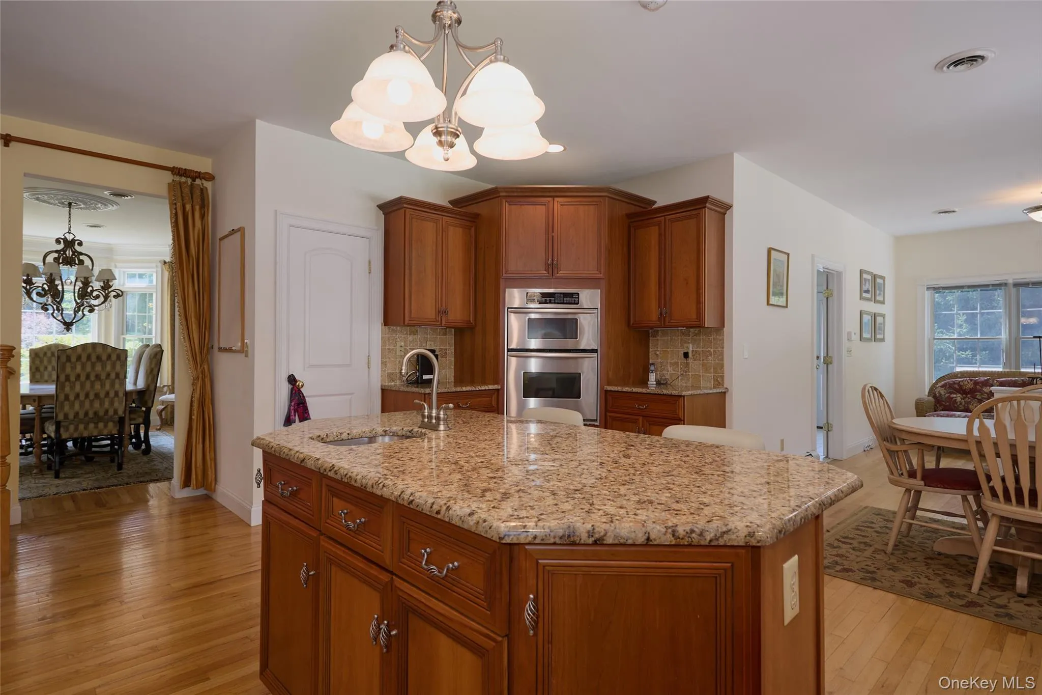 28 Heritage Court, Tuxedo, NY, 4 Bedrooms Bedrooms, 10 Rooms Rooms,3 BathroomsBathrooms,Residential,For Rent,Heritage,0,928804 28 Heritage Court, Tuxedo, NY, 4 Bedrooms Bedrooms, 10 Rooms Rooms,3 BathroomsBathrooms,Residential,For Rent,Heritage,0,928804