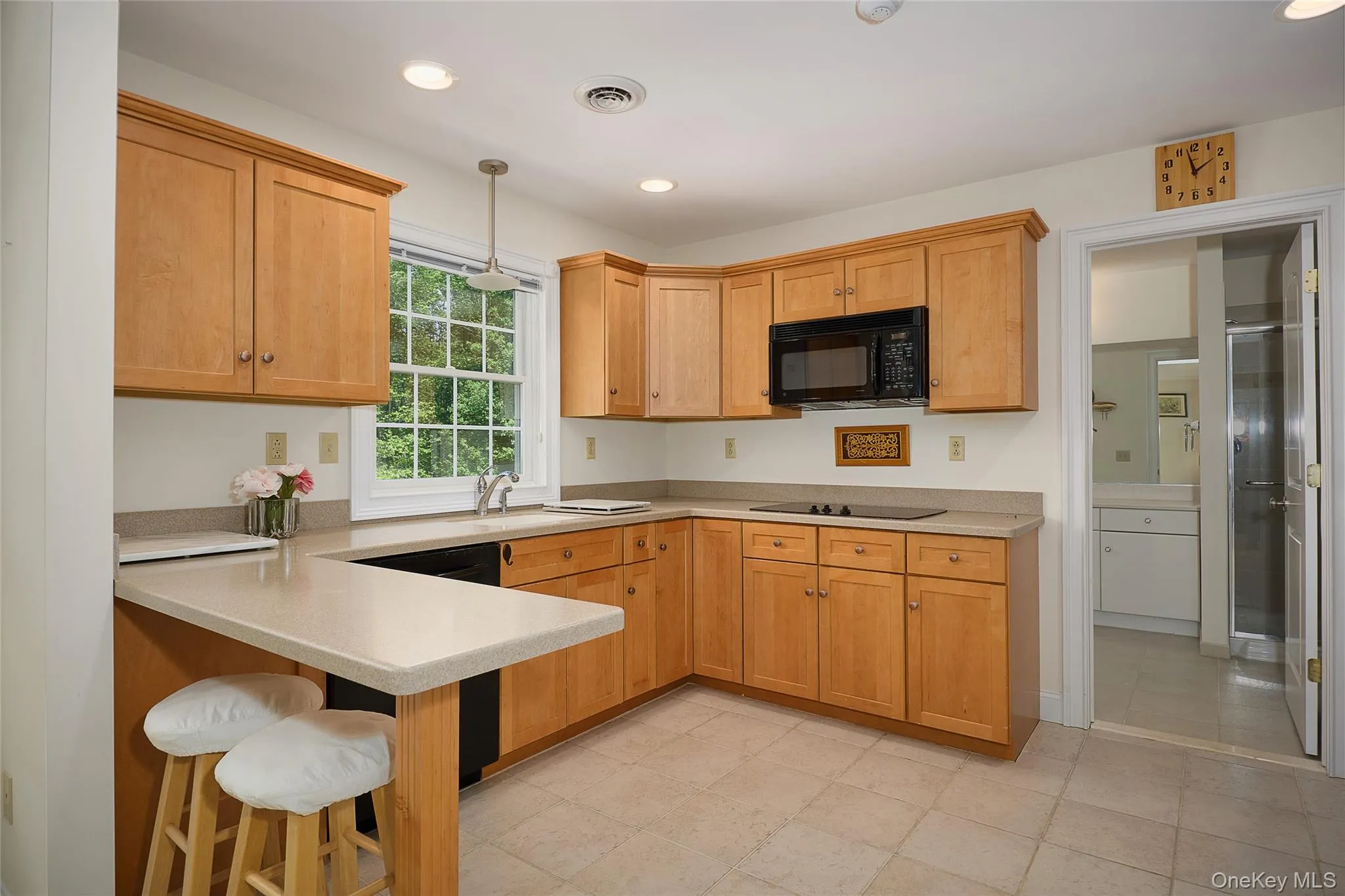 28 Heritage Court, Tuxedo, NY, 4 Bedrooms Bedrooms, 10 Rooms Rooms,3 BathroomsBathrooms,Residential,For Rent,Heritage,0,928804 28 Heritage Court, Tuxedo, NY, 4 Bedrooms Bedrooms, 10 Rooms Rooms,3 BathroomsBathrooms,Residential,For Rent,Heritage,0,928804