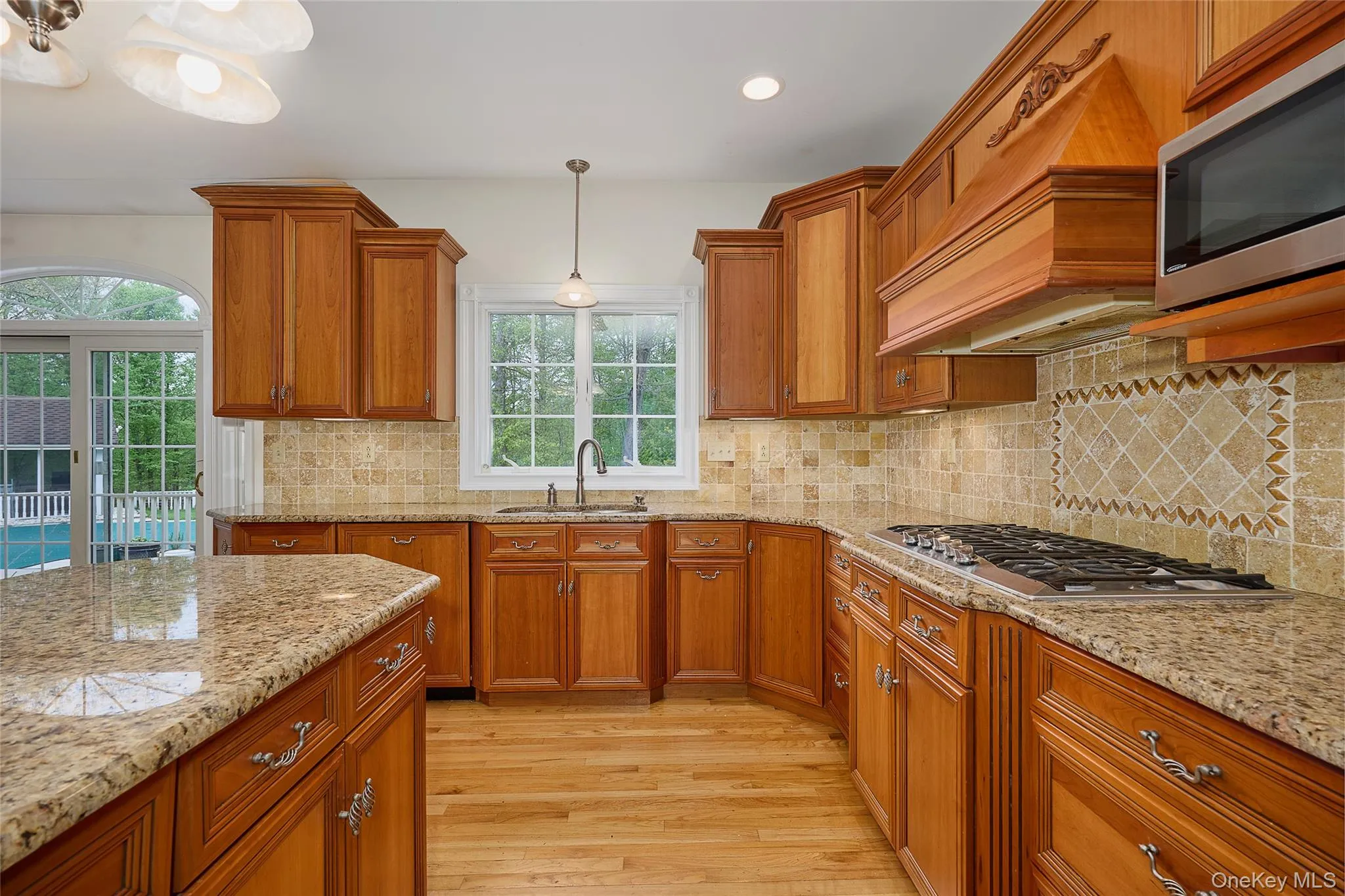 28 Heritage Court, Tuxedo, NY, 4 Bedrooms Bedrooms, 10 Rooms Rooms,3 BathroomsBathrooms,Residential,For Rent,Heritage,0,928804 28 Heritage Court, Tuxedo, NY, 4 Bedrooms Bedrooms, 10 Rooms Rooms,3 BathroomsBathrooms,Residential,For Rent,Heritage,0,928804