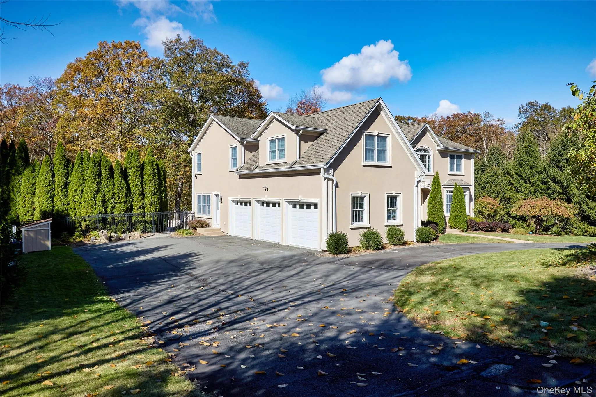 28 Heritage Court, Tuxedo, NY, 4 Bedrooms Bedrooms, 10 Rooms Rooms,3 BathroomsBathrooms,Residential,For Rent,Heritage,0,928804 28 Heritage Court, Tuxedo, NY, 4 Bedrooms Bedrooms, 10 Rooms Rooms,3 BathroomsBathrooms,Residential,For Rent,Heritage,0,928804