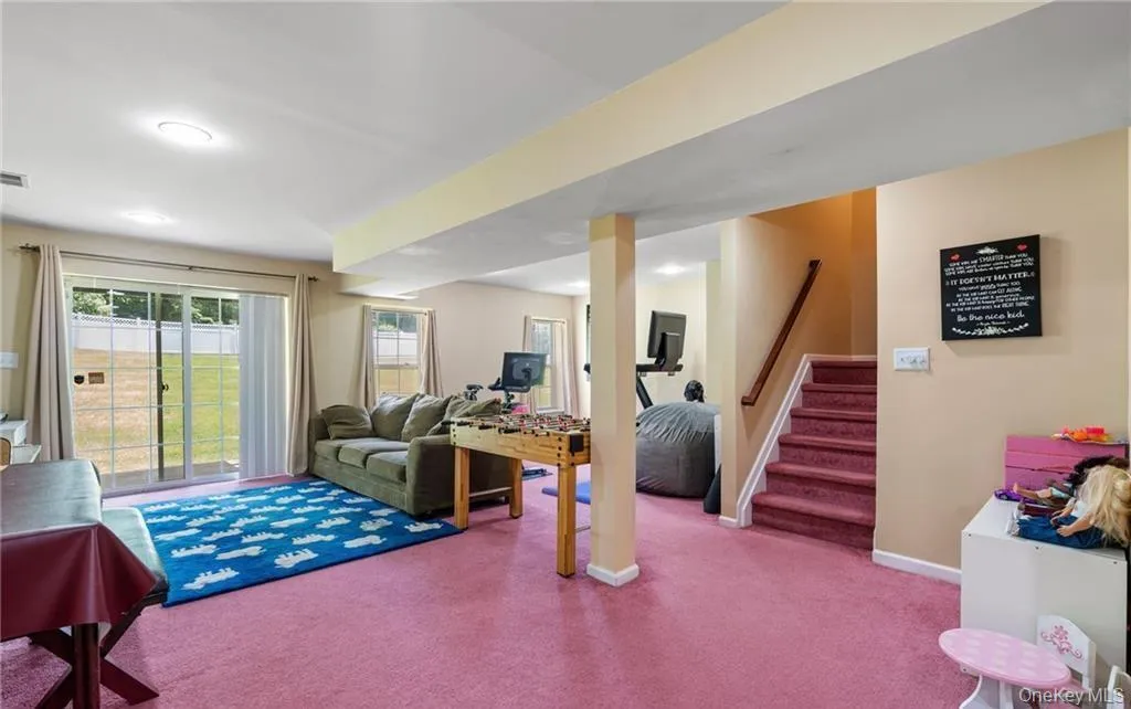 5 Case Court, Monroe, NY, 3 Bedrooms Bedrooms, 7 Rooms Rooms,2 BathroomsBathrooms,Residential Lease,Idx,Case,0,928886 5 Case Court, Monroe, NY, 3 Bedrooms Bedrooms, 7 Rooms Rooms,2 BathroomsBathrooms,Residential Lease,Idx,Case,0,928886