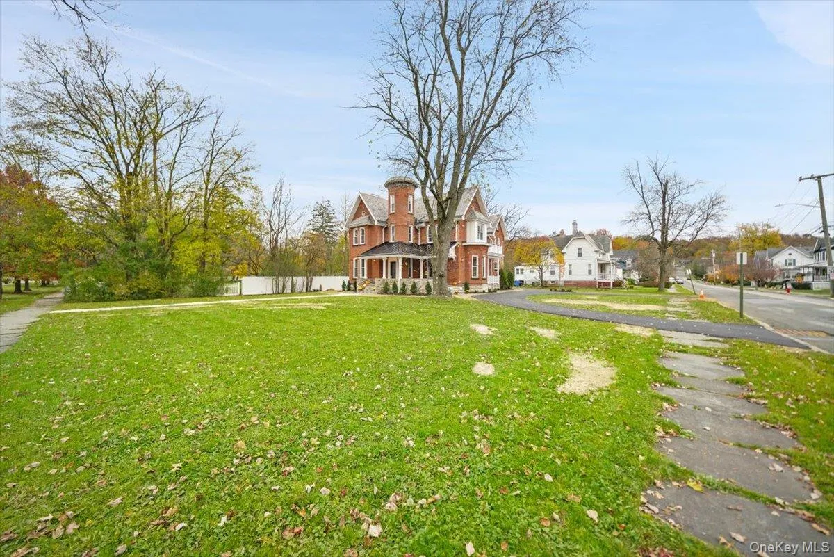 260 Main Street, Goshen, NY, 5 Bedrooms Bedrooms, 10 Rooms Rooms,4 BathroomsBathrooms,Residential Lease,Idx,Main,0,928977 260 Main Street, Goshen, NY, 5 Bedrooms Bedrooms, 10 Rooms Rooms,4 BathroomsBathrooms,Residential Lease,Idx,Main,0,928977