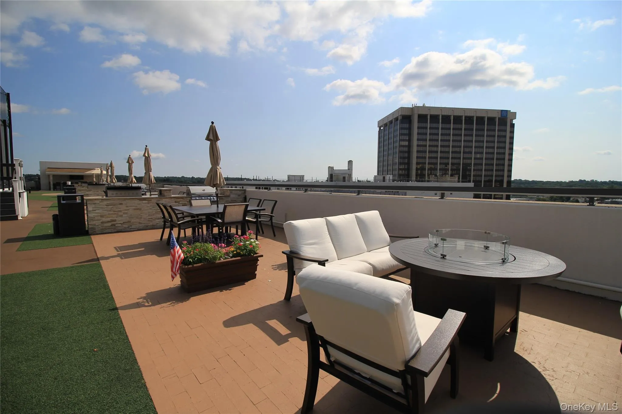 Lounges; Recreation Deck 9th floor Lounges; Recreation Deck 9th floor