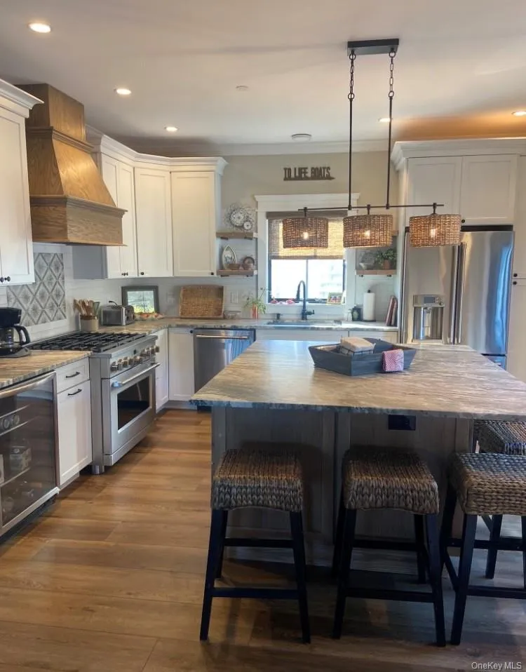 224 Wilmot Road, Islip, NY, 5 Bedrooms Bedrooms, 8 Rooms Rooms,2 BathroomsBathrooms,Residential Lease,Idx,Wilmot,0,929001 224 Wilmot Road, Islip, NY, 5 Bedrooms Bedrooms, 8 Rooms Rooms,2 BathroomsBathrooms,Residential Lease,Idx,Wilmot,0,929001