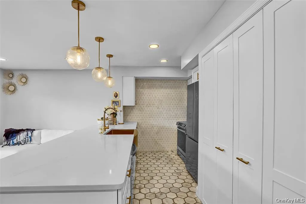 1 Anchorage Way, Hempstead, NY, 1 Bedroom Bedrooms, 3 Rooms Rooms,1 BathroomBathrooms,Residential Lease,Idx,Anchorage,0,929018 1 Anchorage Way, Hempstead, NY, 1 Bedroom Bedrooms, 3 Rooms Rooms,1 BathroomBathrooms,Residential Lease,Idx,Anchorage,0,929018