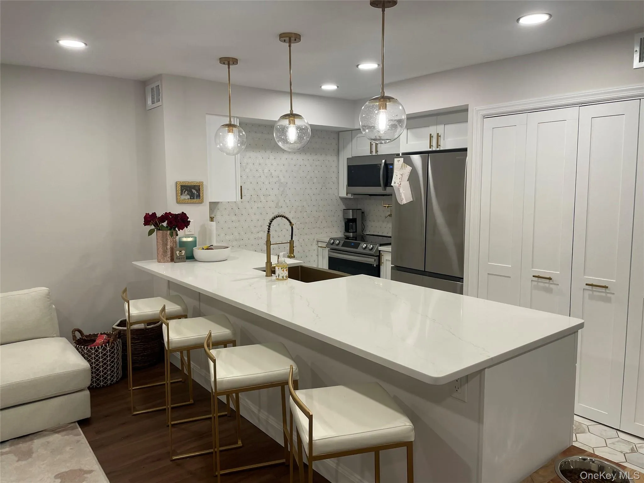 1 Anchorage Way, Hempstead, NY, 1 Bedroom Bedrooms, 3 Rooms Rooms,1 BathroomBathrooms,Residential Lease,Idx,Anchorage,0,929018 1 Anchorage Way, Hempstead, NY, 1 Bedroom Bedrooms, 3 Rooms Rooms,1 BathroomBathrooms,Residential Lease,Idx,Anchorage,0,929018