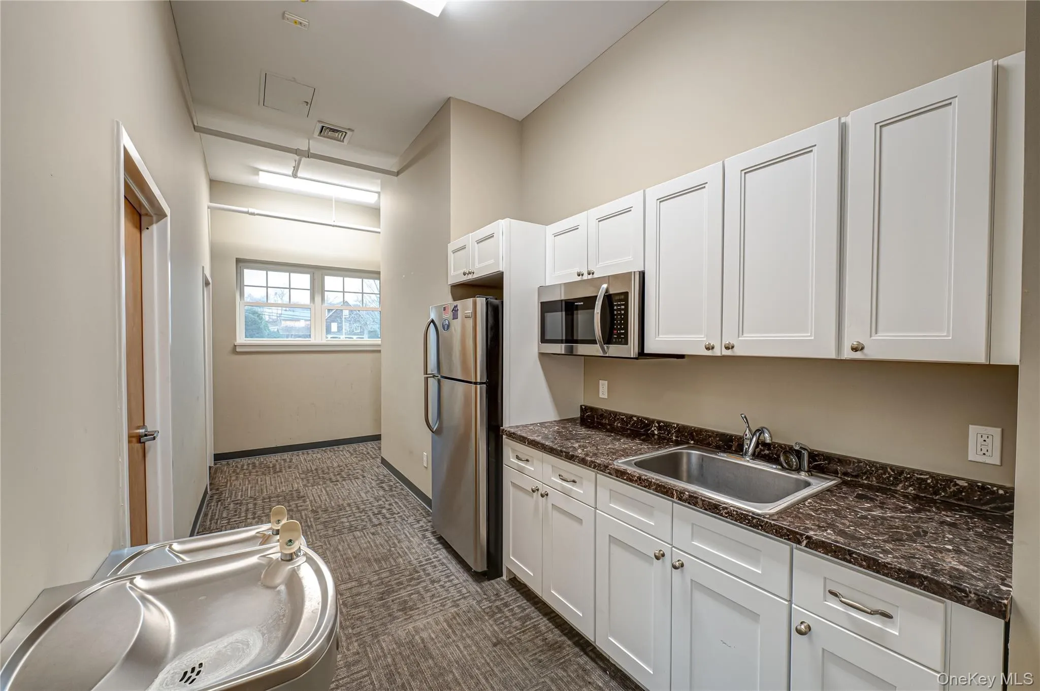 41 Green Street, Huntington, NY, ,Commercial Lease,For Rent,Green,0,929062 41 Green Street, Huntington, NY, ,Commercial Lease,For Rent,Green,0,929062