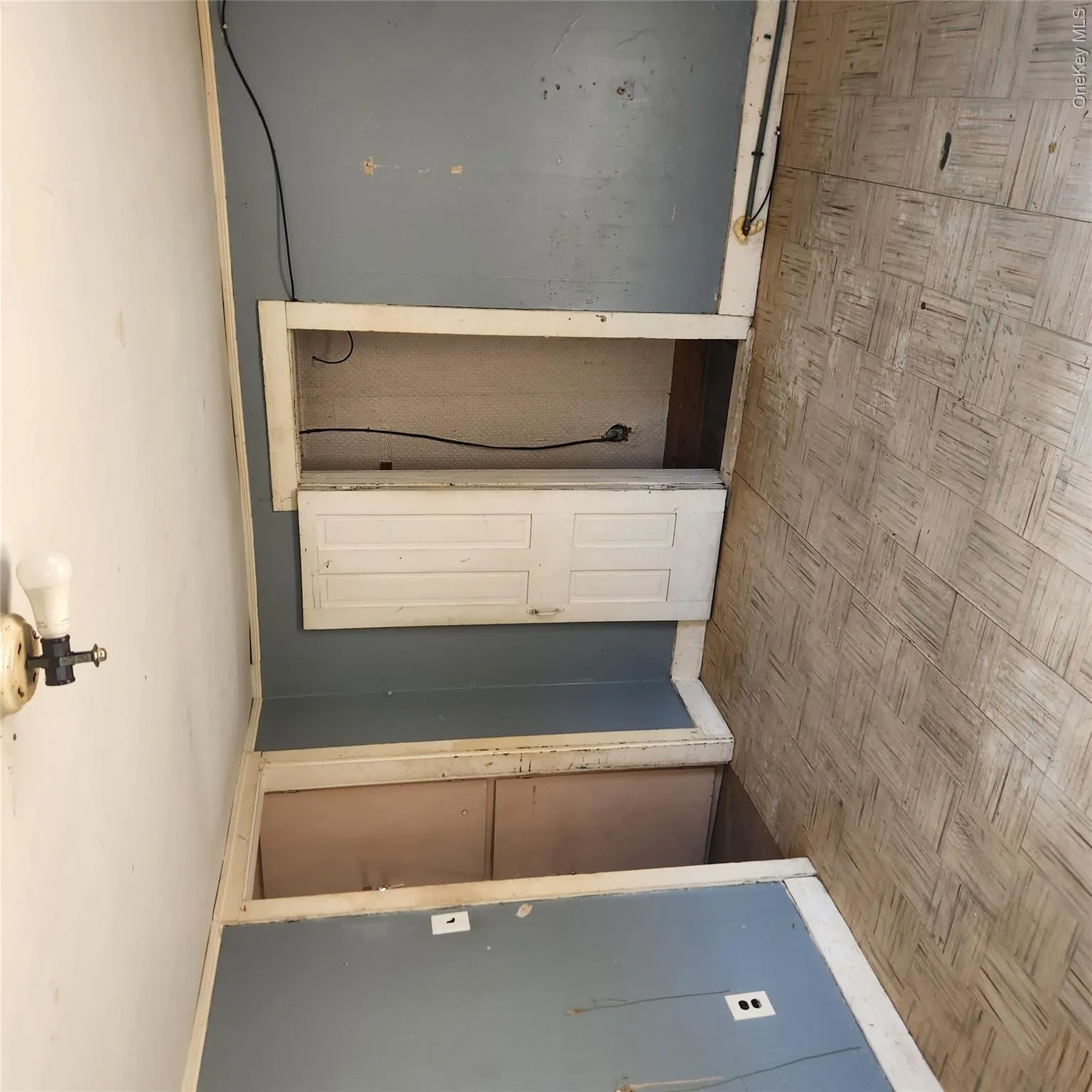 Unfurnished bedroom with baseboards Unfurnished bedroom with baseboards