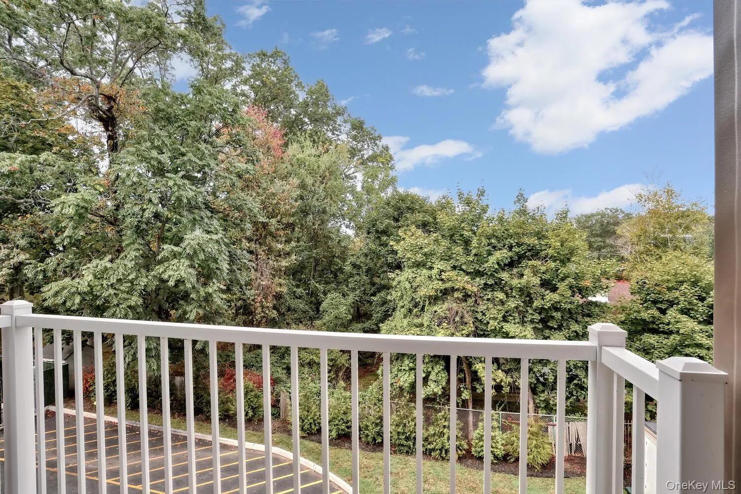 This apartment has a private deck. Hurry! Not all units have one, but there is Gazebo on the property to enjoy! This apartment has a private deck. Hurry! Not all units have one, but there is Gazebo on the property to enjoy!