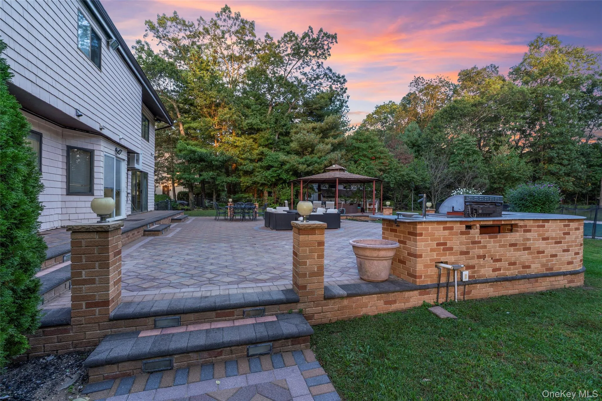 258 Half Hollow Road, Huntington, NY, 5 Bedrooms Bedrooms, 11 Rooms Rooms,3 BathroomsBathrooms,Residential Sale,For Rent,Half Hollow,0,929150 258 Half Hollow Road, Huntington, NY, 5 Bedrooms Bedrooms, 11 Rooms Rooms,3 BathroomsBathrooms,Residential Sale,For Rent,Half Hollow,0,929150